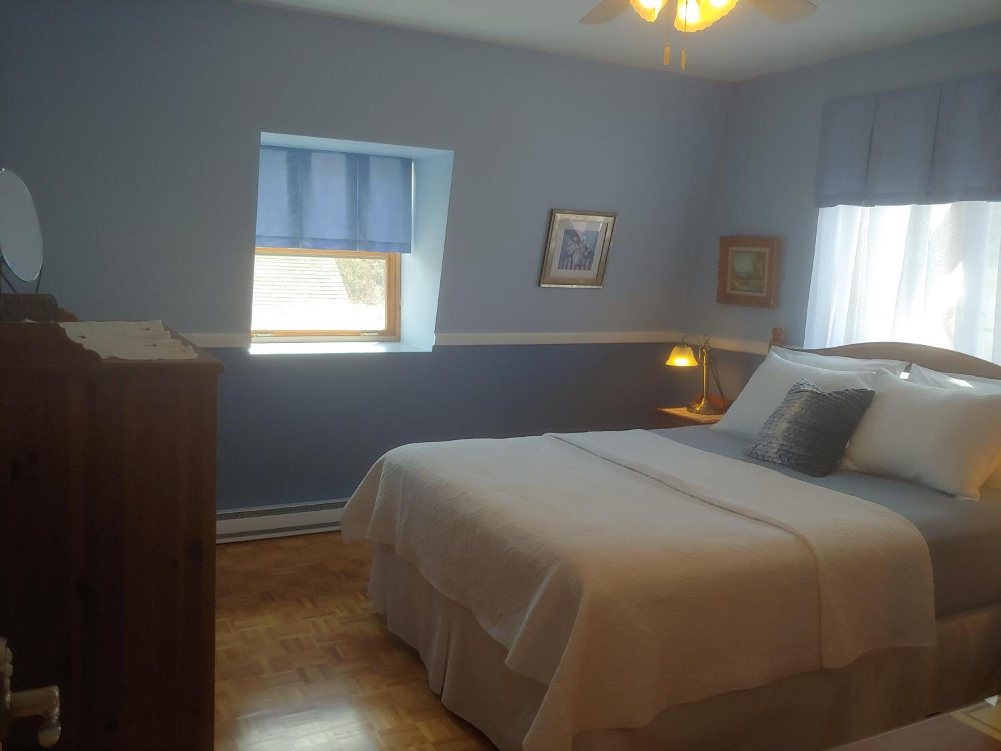 3 Bedrooms 3 Beds Near Metro -2 Parking Free Montréal Eksteriør bilde